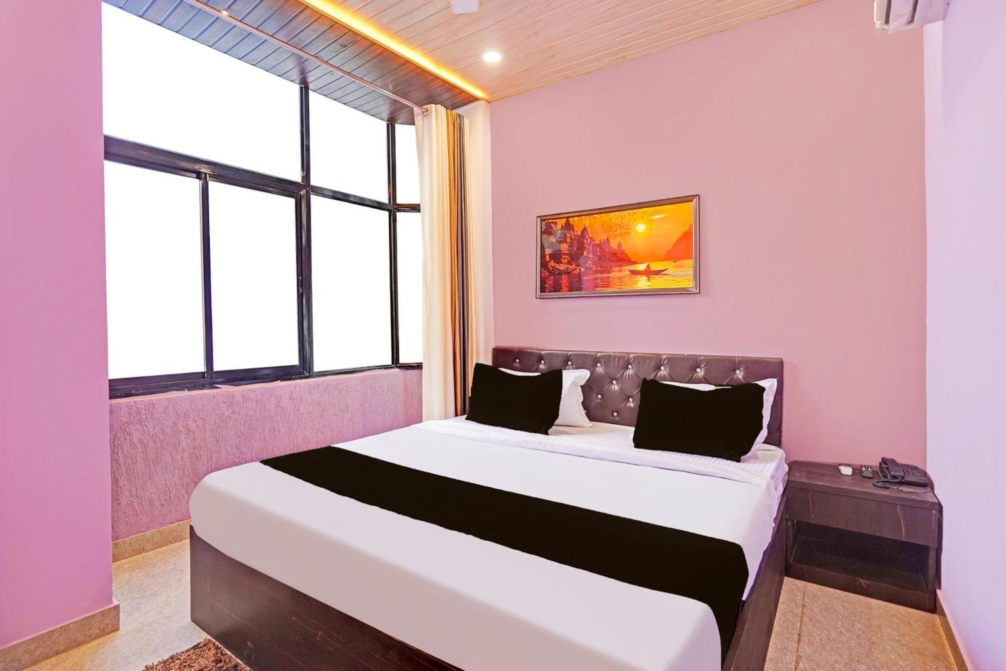 O Shiv Darshan Paying Hotel 3*